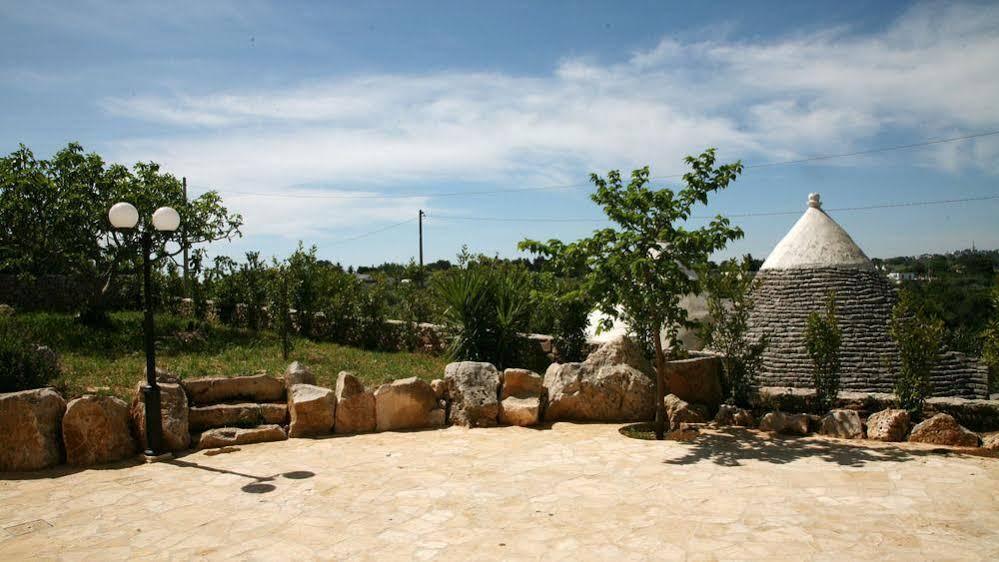 Holiday Gli Archi Fasano Bagian luar foto